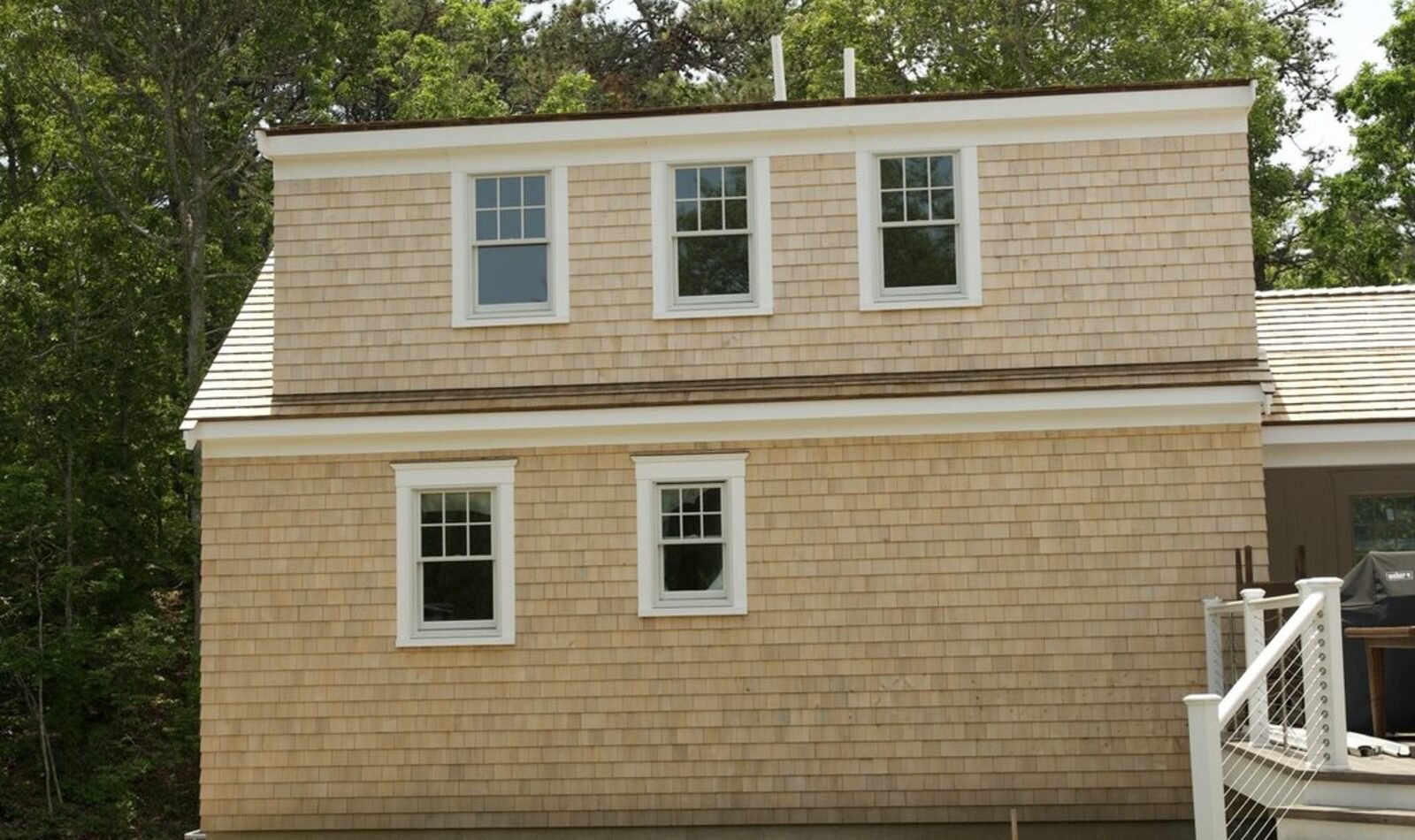 5 Signs Your Roof Needs Immediate Attention